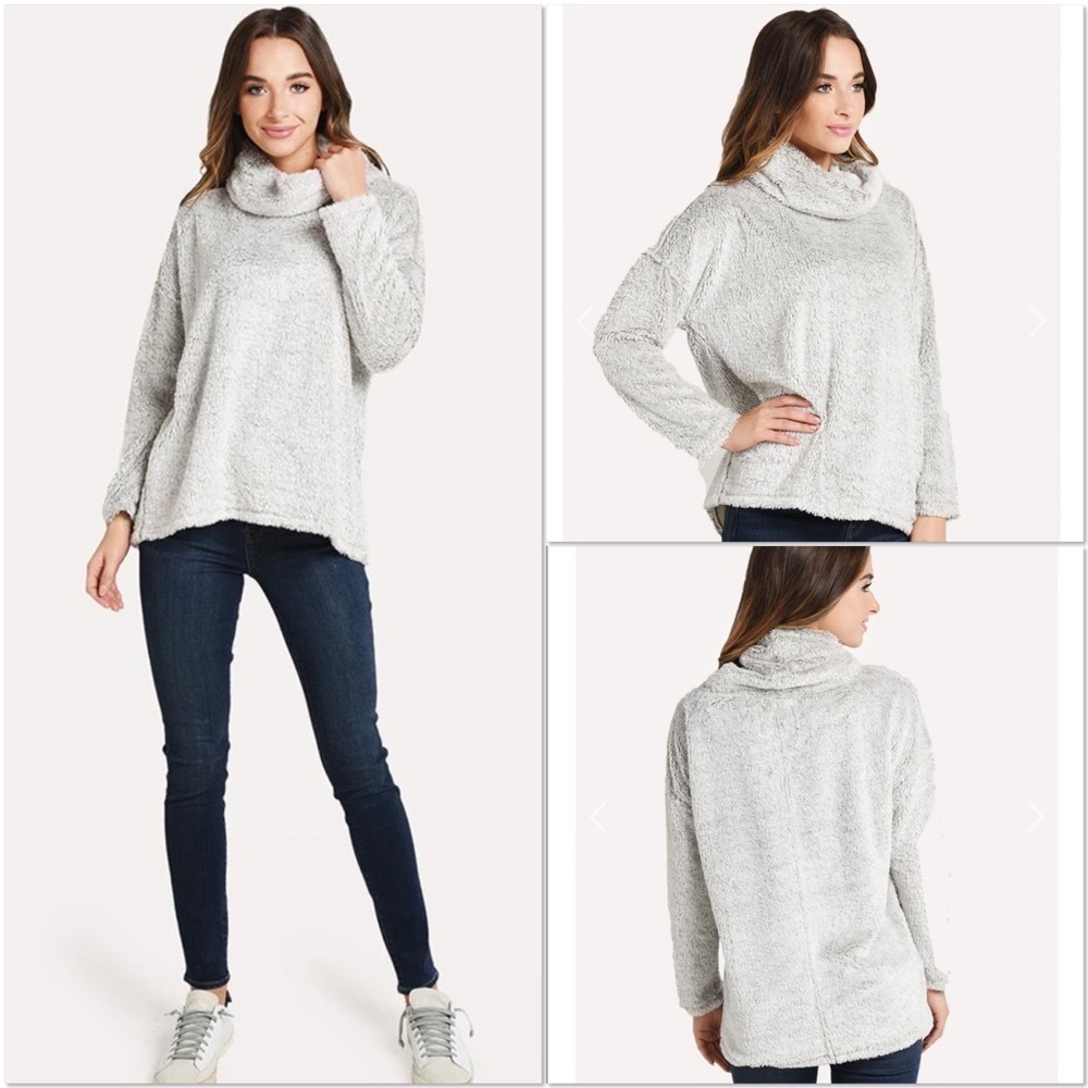 Dylan Soft Sherpa Cowl Neck Top In Natural (Gray) M